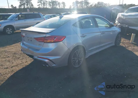 2018 Hyundai Elantra Sport z USA, uszkodzony, nr VIN KMHD04LB7JU450613